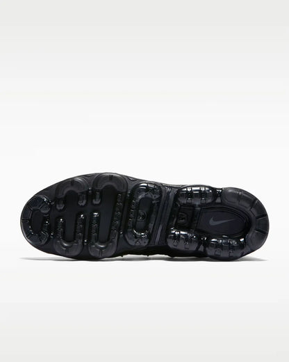 Nike Air VaporMax Plus "Triple Black"